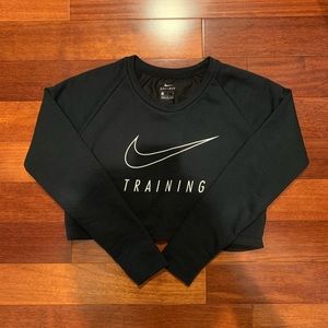 Nike crop training top